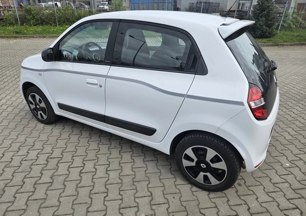 Renault Twingo cena 30900 przebieg: 28050, rok produkcji 2018 z Ćmielów małe 92
